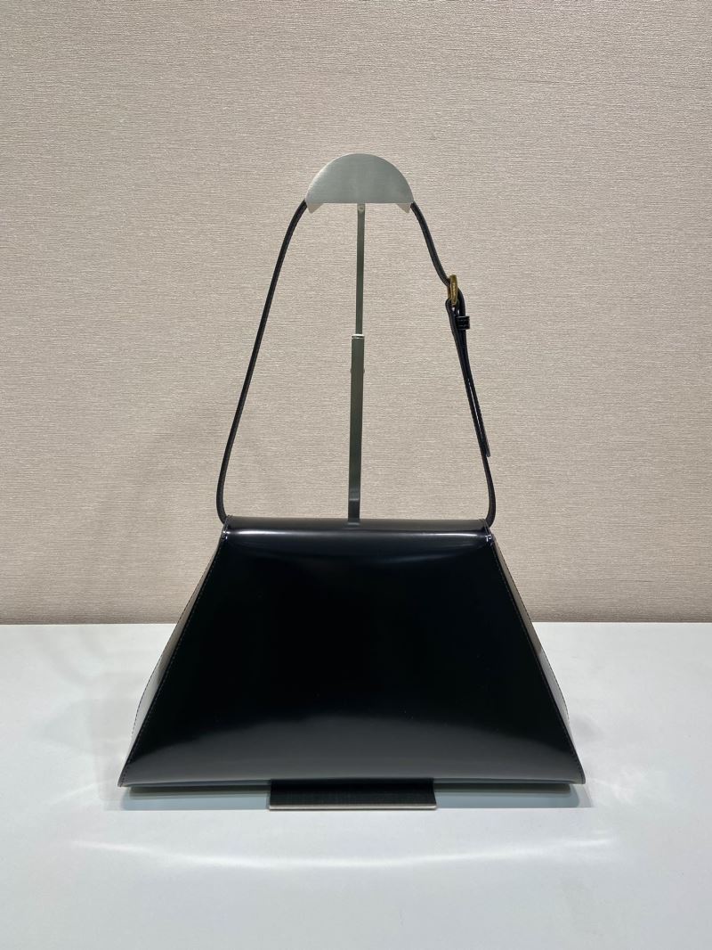 Pra*a hobo bags
